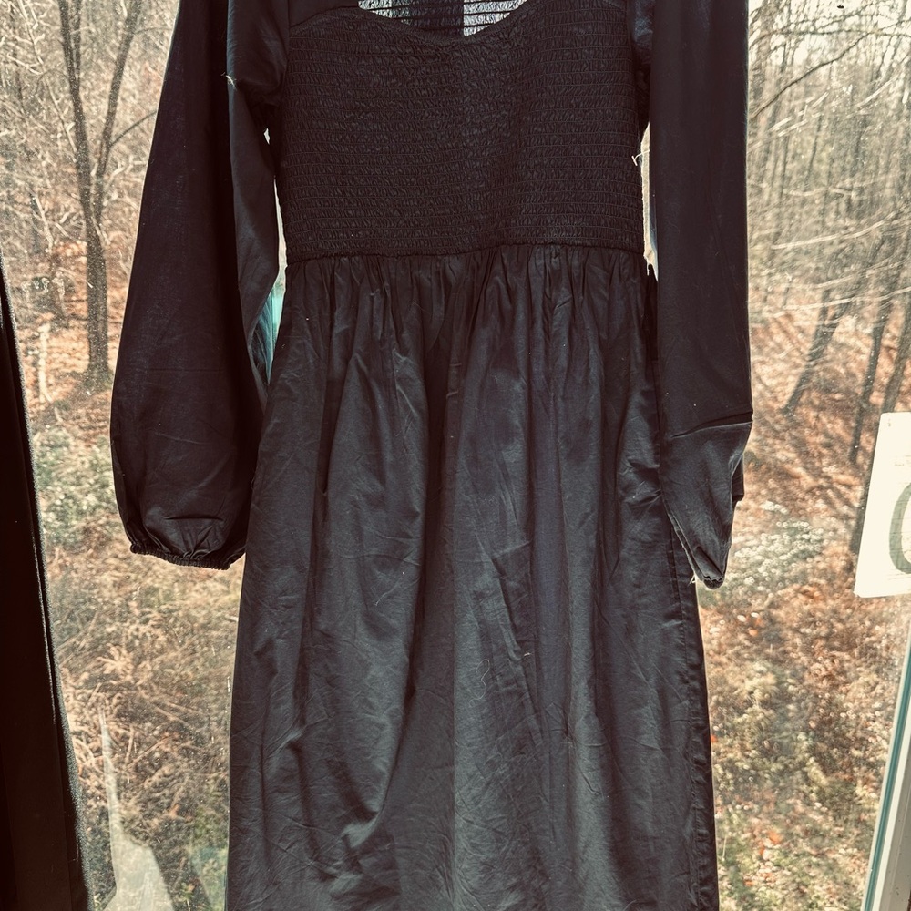 Old Navy Black Long Sleeve Dress